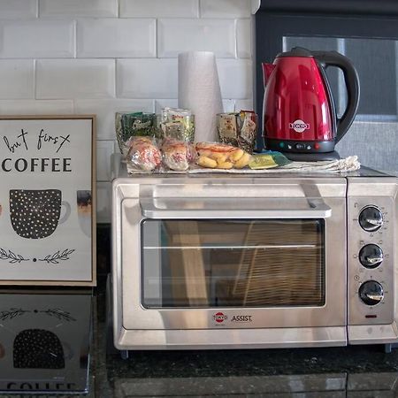 A estrenar! Apartamento con pileta zona aeropuerto WIFI 200MG Asunción Exterior foto